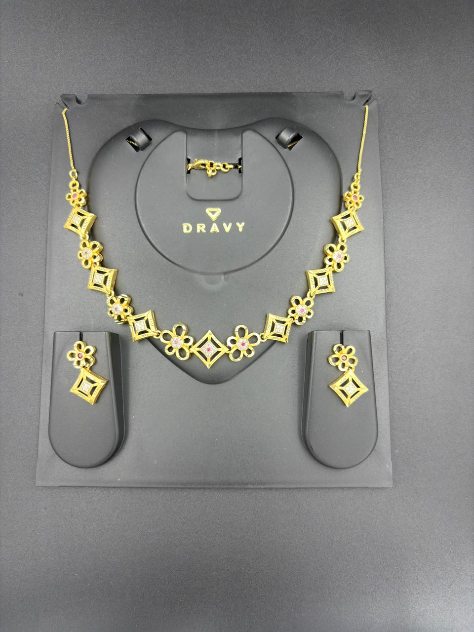 Floral Spark Necklace Set - Image 2